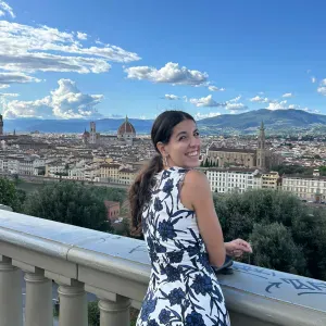 Baby sitter Pisa, Laura Bianchi