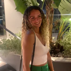 Recherche chien à garder, rendre visite ou promenade