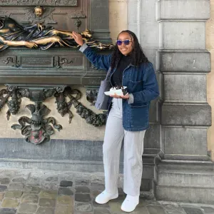 Prof particulier cool et attentive aux besoins 