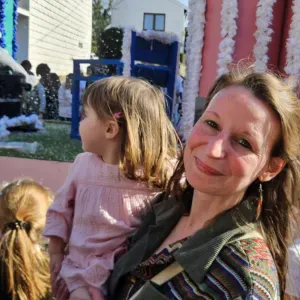 Baby-sitter passionnée sur Liège