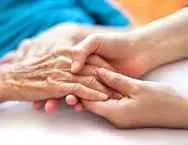 Auxilaire de vie pour personnes âgées ou seniors