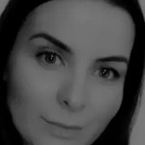 Je recherche une baby-sitter