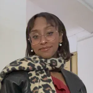 New babysitter looking for a jobs!