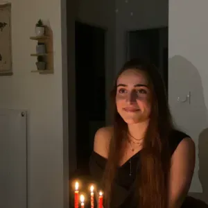 baby-sitter à domicile étudiante 