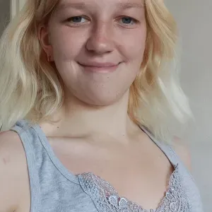 Clara cresson  femme ménage guénange 
