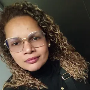 Governanta e limpeza responsável em Paris