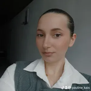 Je recherchez une baby-sitter 