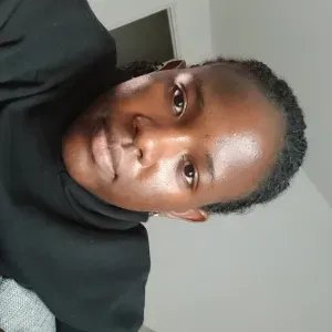 Femme de ménage disponible à Paris et en Ile-de-France 