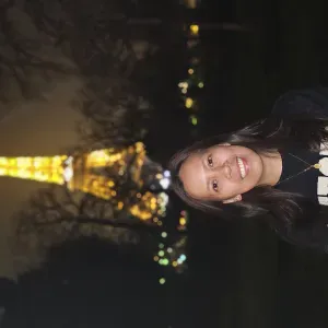 I'm looking  Nany job full-time or semi full-time 