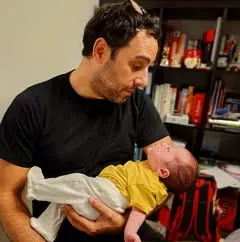 On cherche une baby sitter pour garder mes 2 enfants