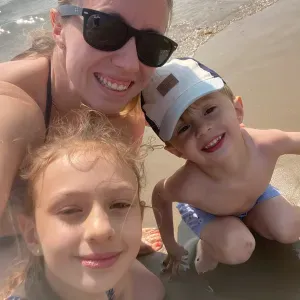 Je recherche une babysitter