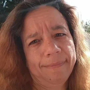 Garde d'enfants agent d'entretien collectivité 