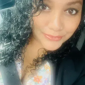 English and Elementary Teacher Available