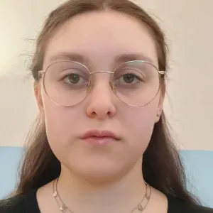 Babysitter dolce e responsabile in zona Piea-Moriondo TO