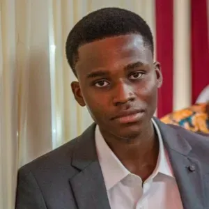 Professeur de Mathématiques au Collège et au Lycée à LOME