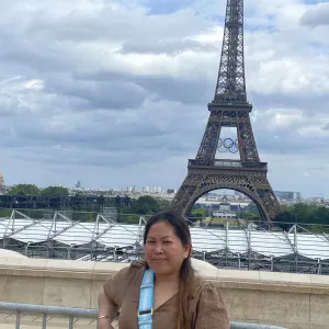 Hard working,Responsible in Paris!)