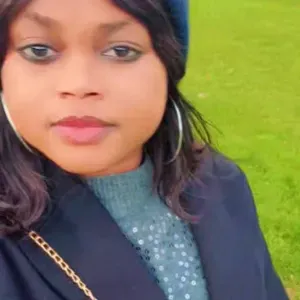 Gentille jeune dame