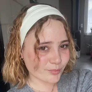 Baby-sitter avec un diplôme AS !