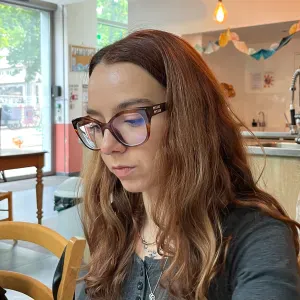 Baby-sitter expérimentée à Boulogne et Paris