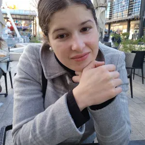 babysitter débutante vivant à St-Chamas