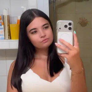 Baby-sitter alias auxiliaire de puériculture