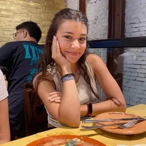 Profesora con experiencia y paciencia en Valencia