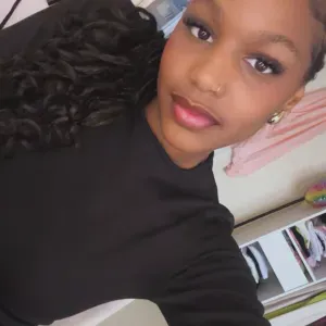 Baby-sitter à peu près expérimenté à Evreux 