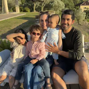 Dame pour aider et tenir compagnie à ma grand-mère