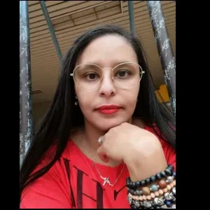 Jeune femme peut vous aidez