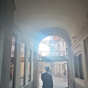À la recherche d'un professeur de français qui peut m'aider 