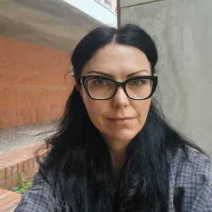 Empregada de limpeza  em ÍLHAVO e Aveiro