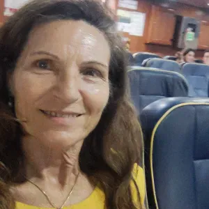 Assistente agli anziani e babysitter