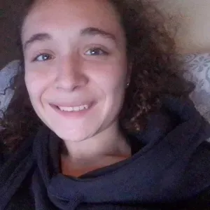 Babysitter com experiência em Guimarães