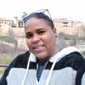 Canguros en Segovia con experiencia 