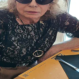 Cerco aiuto  tutta la settimana 