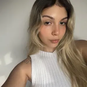 Empregada de limpeza em Queluz