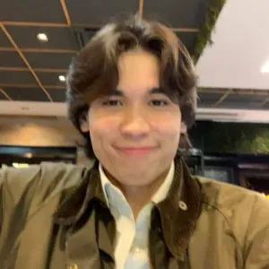 Louis – Étudiant de confiance pour garder vos enfants