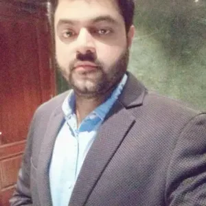 Experienced IB-certified Mathematics & Science teacher 