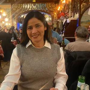  Aide ménagère expérimentée à Neuilly - 5★ - Disponible
