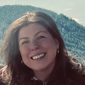 Erfahrene Reinigungskraft für Haushalt & Ferienwohnungen