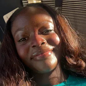 Babysitter com pouca experiência em Lisboa 