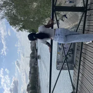 Baby-sitter engagée à Rouen !!