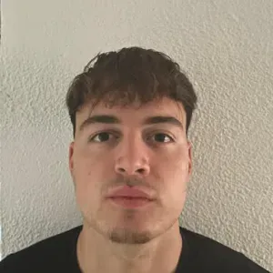 Canguro en Elche con breve experiencia 