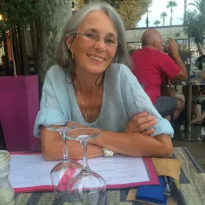 Dame de compagnie / Assistante de vie