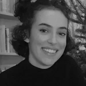 Aide aux devoirs d'une grande sœur