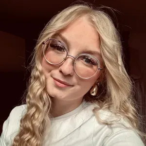 Pet-Sitter à Binche - disponible et attentionnée 