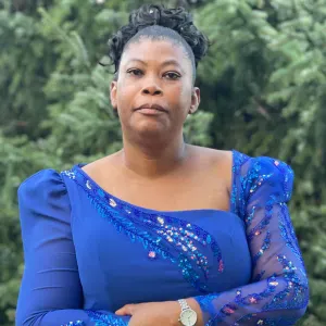 Aide à domicile, dame de compagnie 