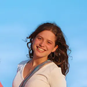 Jeune fille au pair / babysitter – été, mariages & vacances