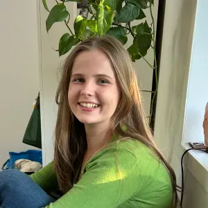 Sød og omsorgsfuld babysitter søger familie i Aalborg🫶🏼