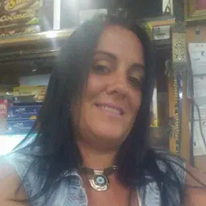 Empregada de limpieza con Muita experiência 